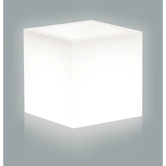 Cartagena Plastic Plant Pot