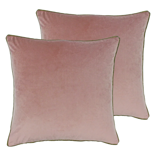 Kissling Cushion with Filling