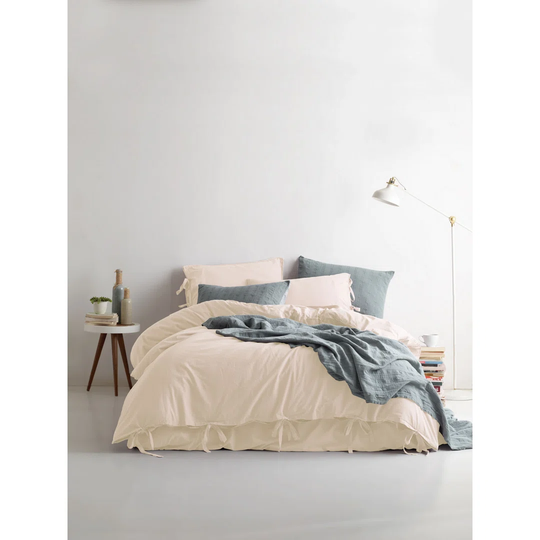 Rohrbaugh White 155 TC Modern & Contemporary 3 Piece Duvet Cover Set