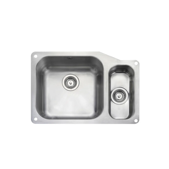 Classic 67.1cm x 46cm Stainless Steel Undermount Kitchen Sink