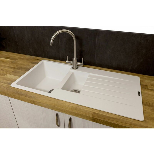 Harlem15 Kitchen Sink 1.5 Bowl Sink Pure White Granite Reversible Waste - Reginox