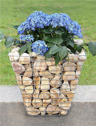Aubine Planter