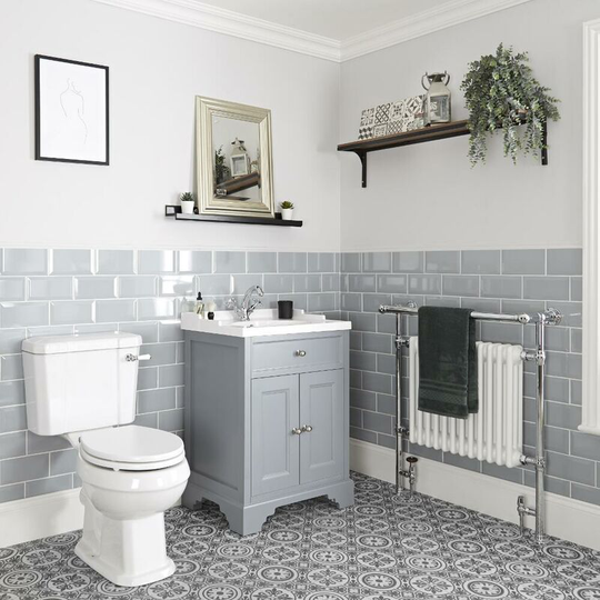 Milano - Thornton - Light Grey 630mm Traditional Bathroom Vanity Unit with Basin and Close Coupled Toilet wc Pan, Seat and Cistern