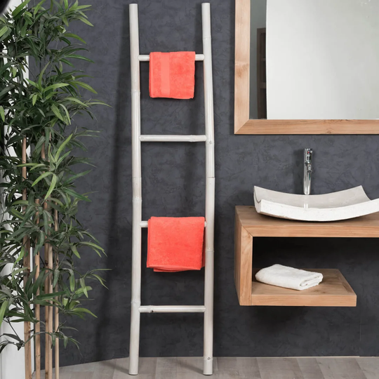 Gabel Free Standing Towel Stand
