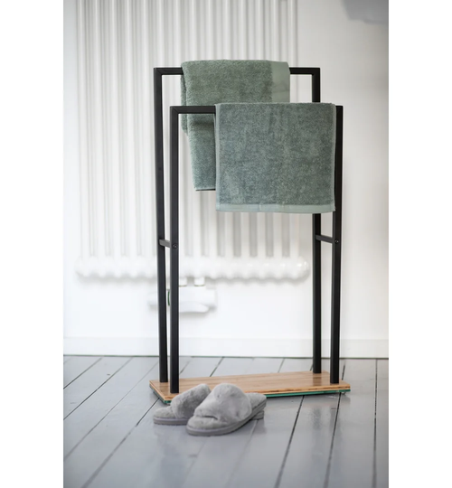 Bambusa Free Standing Towel Stand