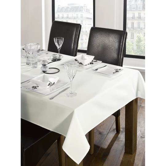 Horsham Tablecloth