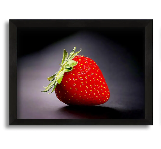 Single Strawberry Delight - Picture Frame Graphic Art on Canvas