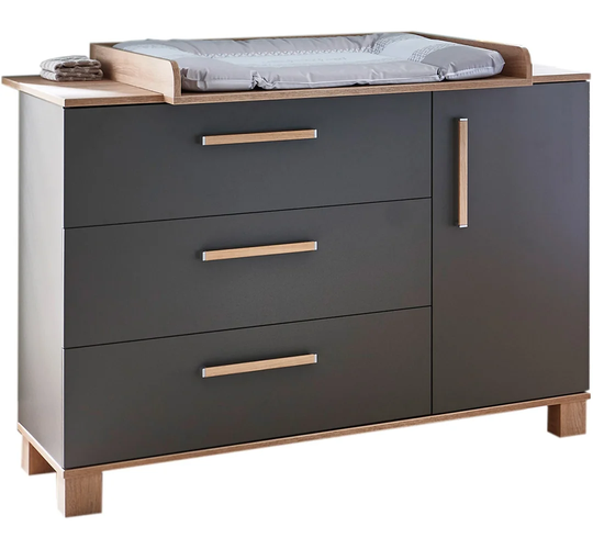 Cloe Changing Unit