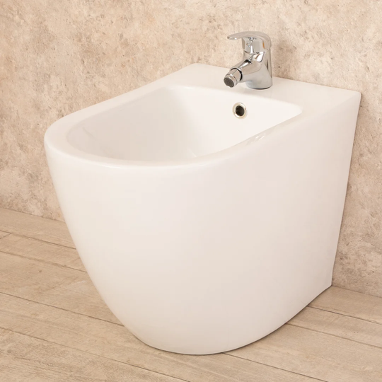 Yanga Wall Hung Toilets with Soft Close Seat