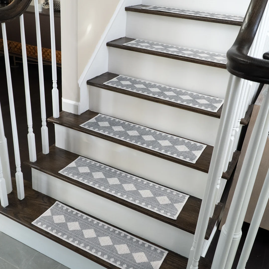 Diamond Design Non-Slip Grey Stair Tread