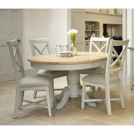 Will Round Extendable Dining Set with 4 Chairs