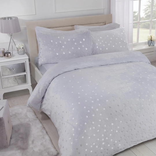 Dyar Duvet Cover Set