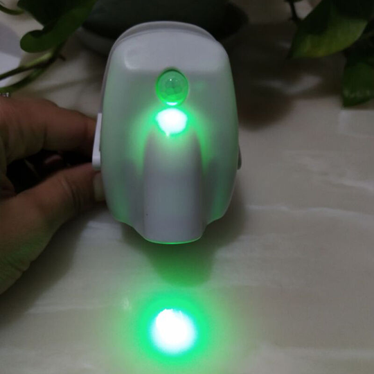 Toilet Seat Projection Lamp Toddler Potty Toilet Training Projector Lamp Human Body Induction Lamp led Induction Toilet Lamp Green Light,model:White
