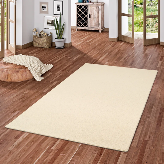 Clive Tufted Wool White Rug