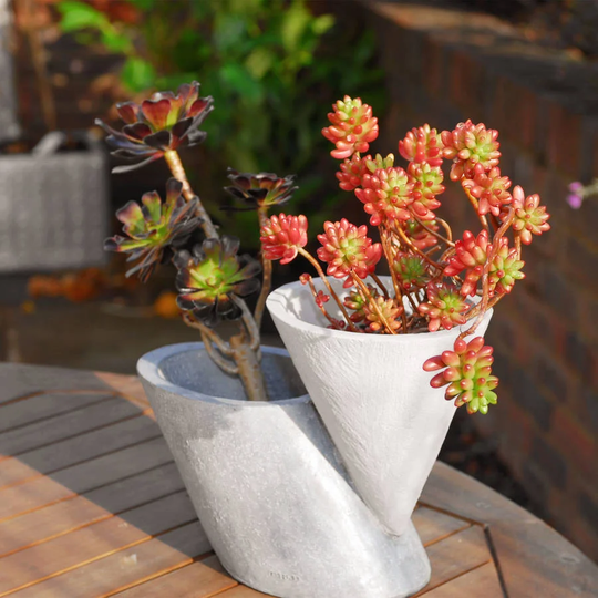 Hotaling Resin Cachepot