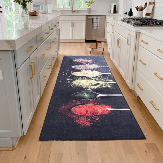 Flatweave Black/Red/Green Rug