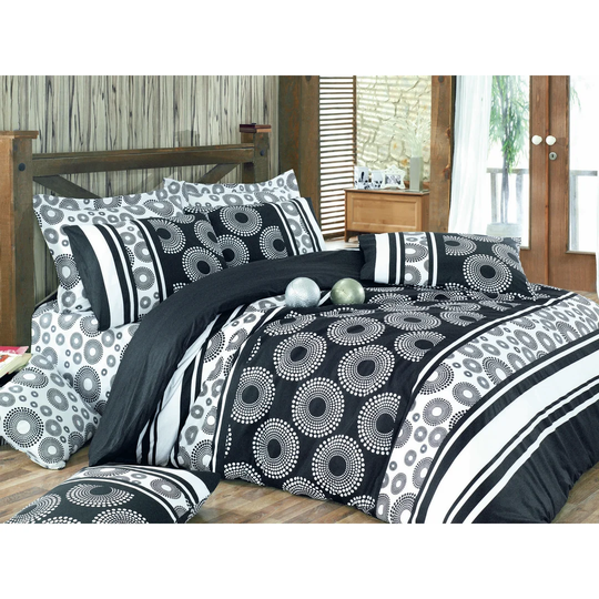 Hagy Duvet Cover Set