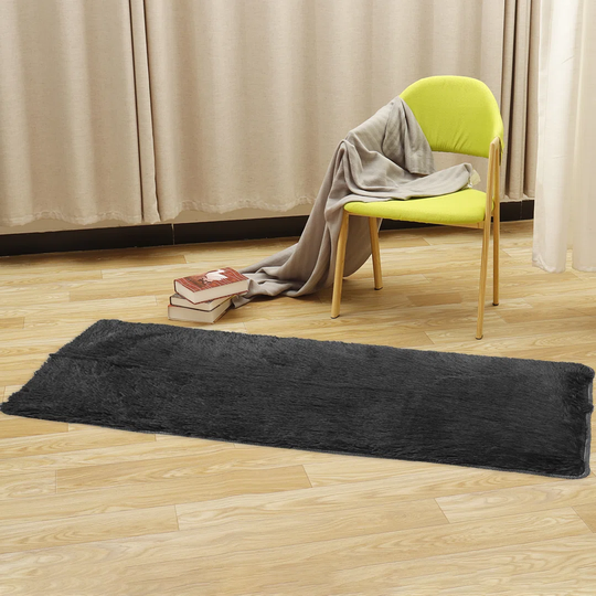 Giustina Shaggy Black Rug