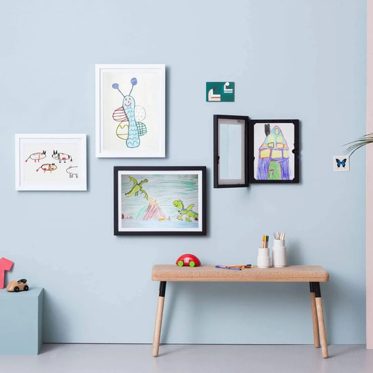 Expandable Picture Frame for 50 ArtWorks