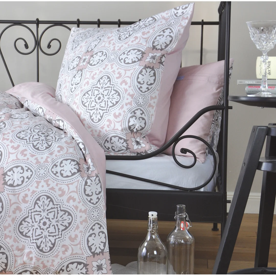 Highpoint Reversible Duvet Cover Set