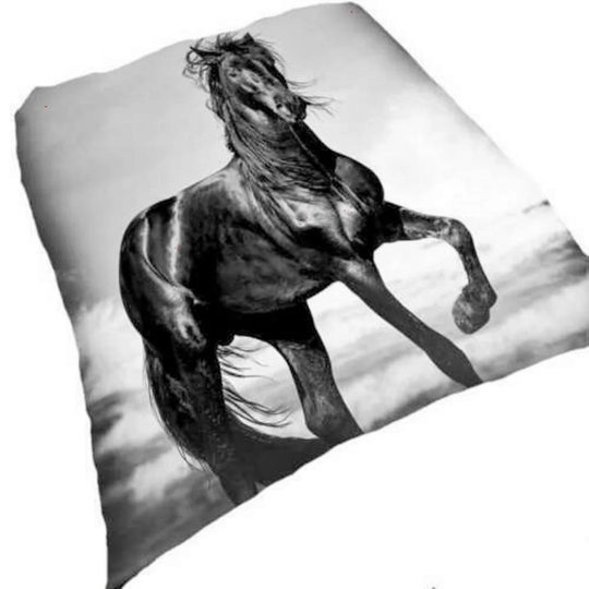 Klarice 3D Luxury Throw