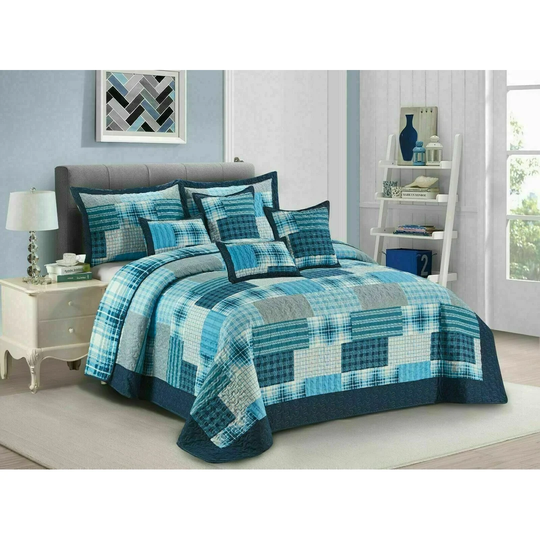 Poynter Bedspread Set with Pillow Shams