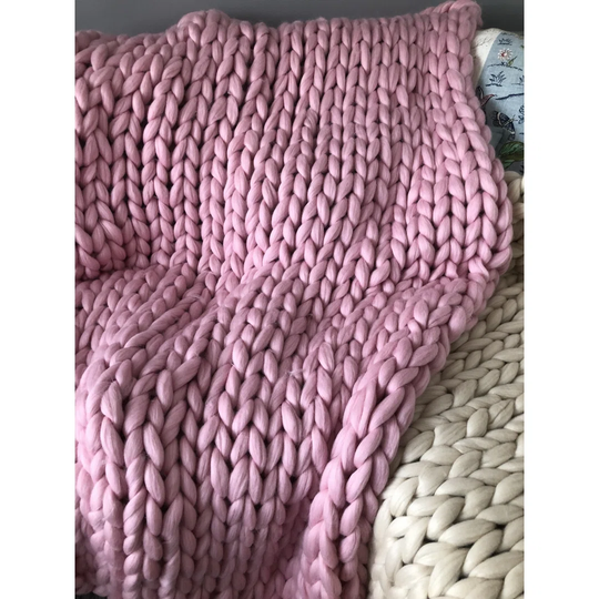 Onika Arm-Knitted Throw