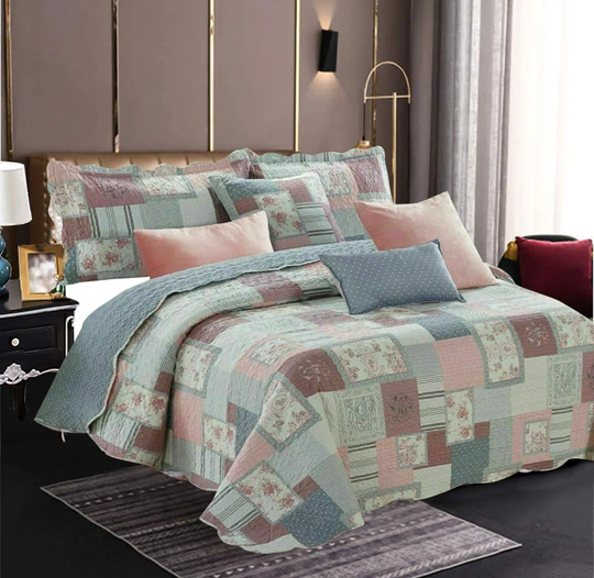 Gaddis Bedspread Set with a Pillow