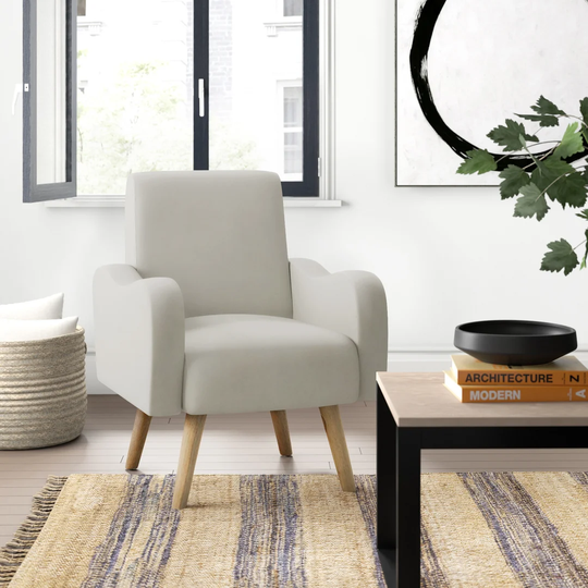 Uma Armchair