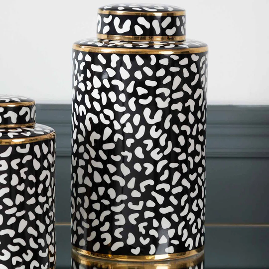 Bukovany Black/White Ceramic Ginger Jar