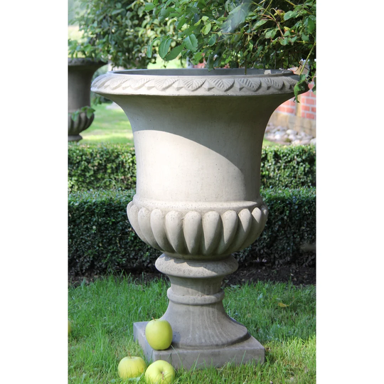 A0C7A963FEC34803BF1AB93D5EE8B188 amphora stone urn