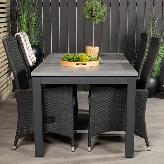 Jayesh 4 Seater Dining Set with Cushions