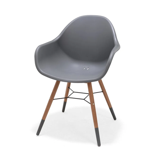 Gunalda St. Tropez shell chair with gray plastic shell