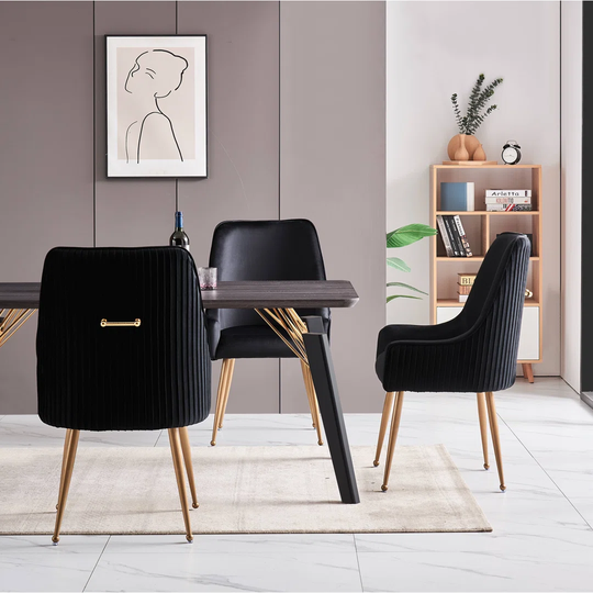 Gurnam 6 - Person Dining Set