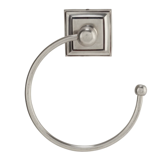 Giovanni Towel Ring