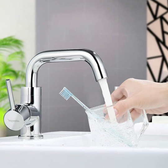 Swyeoot - Kitchen Sink Mixer Tap with High 360° Swivel Spout and Ceramic Cartridge, Kitchen Faucet Mixer Tap Bathroom Sink