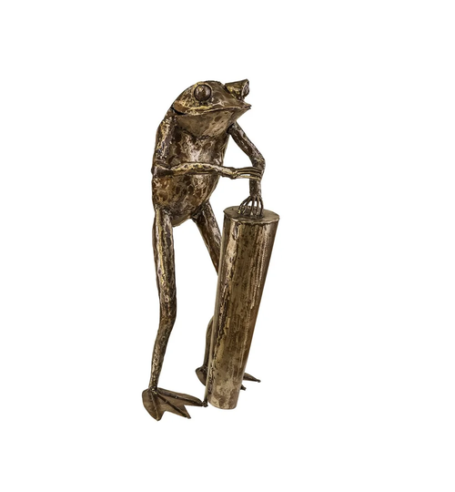 Bongo Frog Sculpture