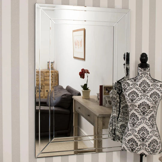 Deluna Accent Mirror