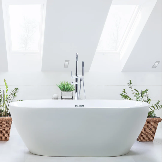 1700 mm x 800 mm Freestanding Single Ended Bathtub
