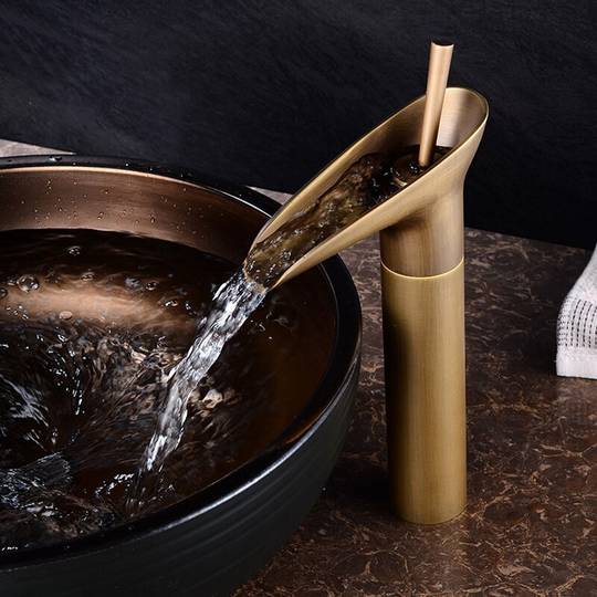 Superseller - Vintage Style Waterfall Faucet Bathroom Sink Faucet Brass Basin Water Tap High Single Lever Mixer Tap - Gold
