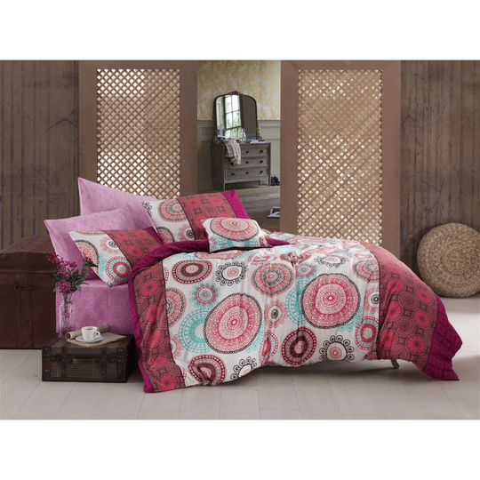 Silsbee White/Pink/Red Duvet Cover Set