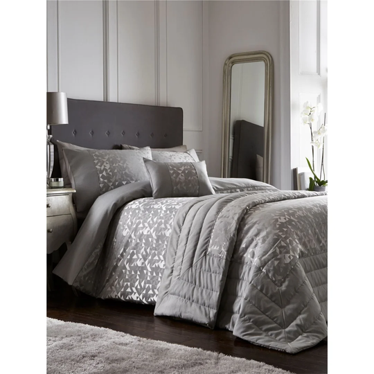 Winon Geometric Luxury Duvet Cover Set