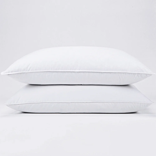 Erasmo Polyester/Polyfill Medium Support Pillow