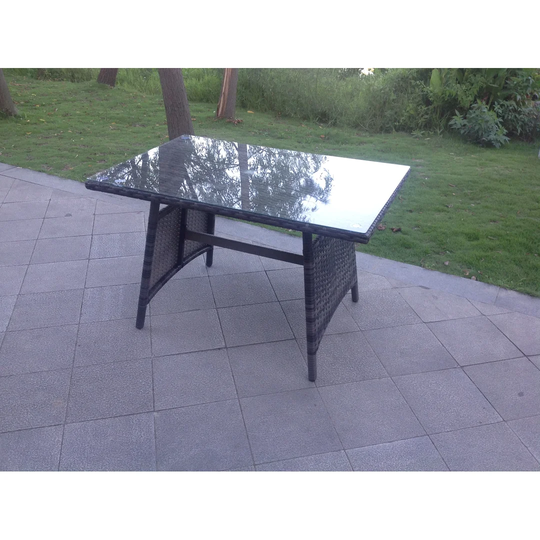 Lynchburg Rattan Dining Table