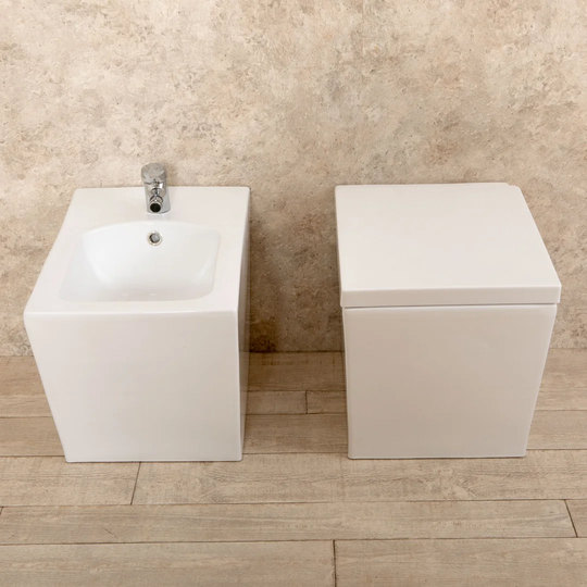 Drumacullin Wall Hung Toilets with Soft Close Seat