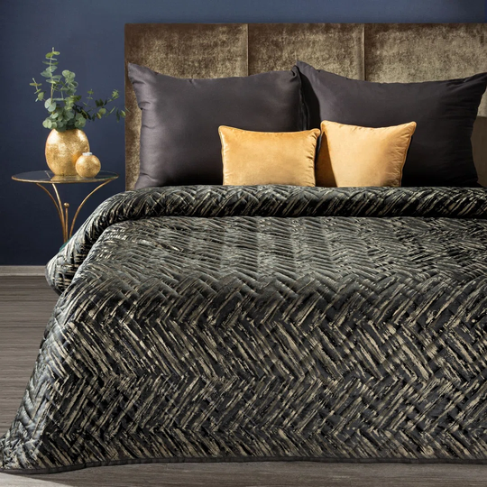 Gasha Bedspread