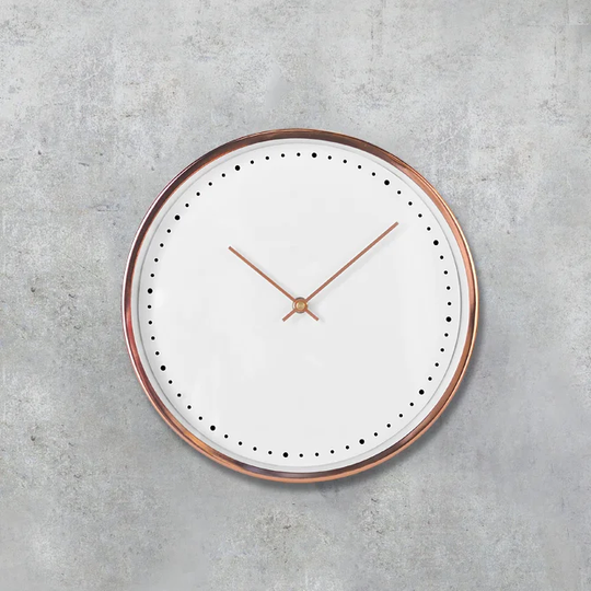 Criner 30 cm Wall Clock