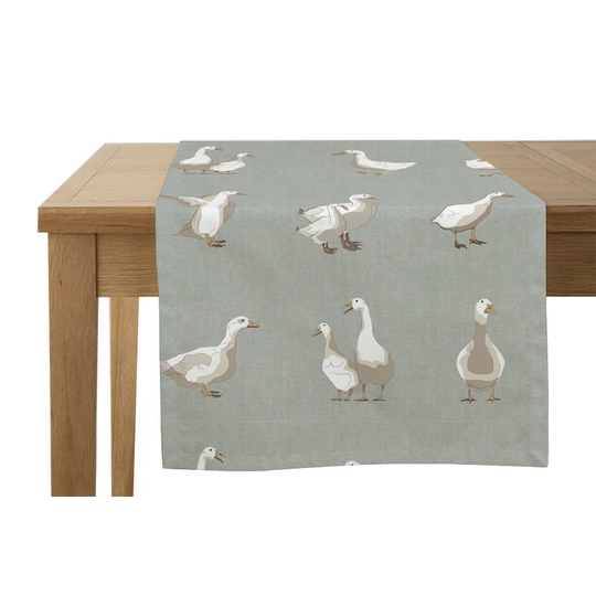 Couto Goose Table Runner
