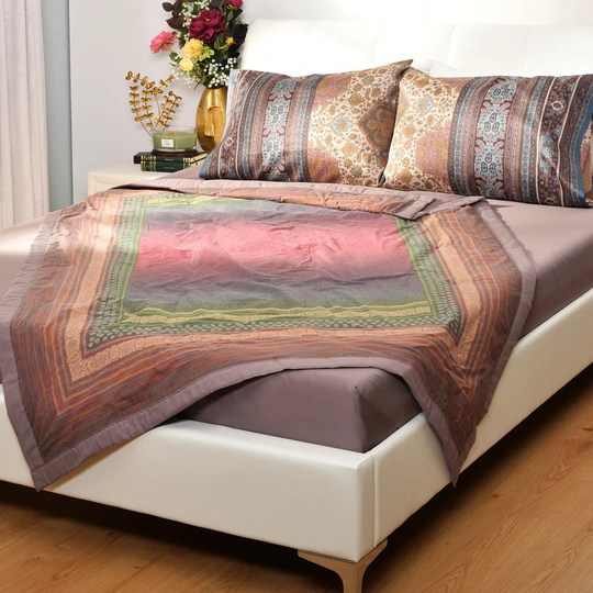 Nabucco Blanket