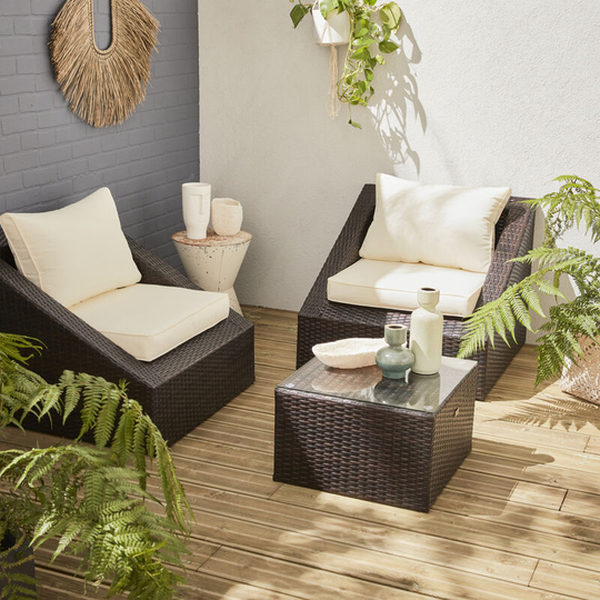 3-piece garden set - Chocolate/Off-white Triangolo - 2 stacking armchairs and 1 coffee table in rattan - Brown